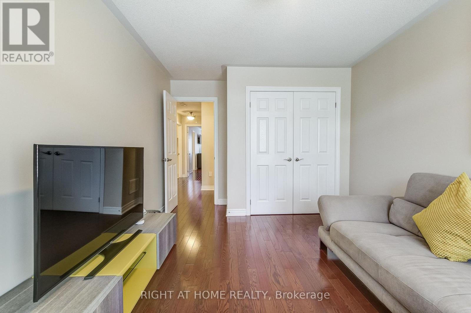 2467 Thornfield Common, Oakville, Ontario  L6M 0S2 - Photo 24 - W12248397