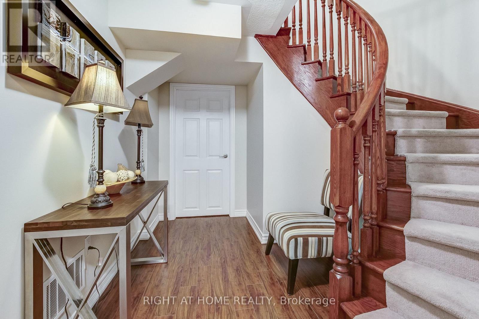 2467 Thornfield Common, Oakville, Ontario  L6M 0S2 - Photo 30 - W12248397