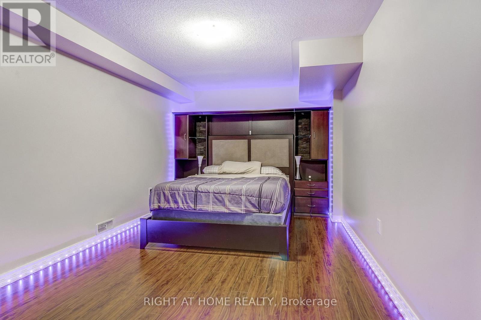 2467 Thornfield Common, Oakville, Ontario  L6M 0S2 - Photo 33 - W12248397