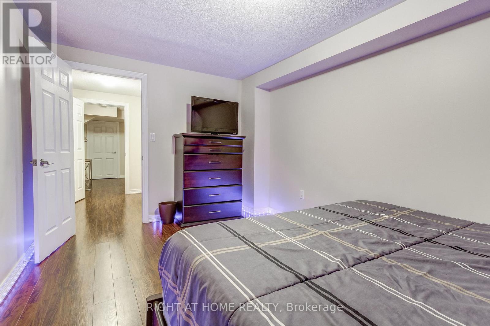 2467 Thornfield Common, Oakville, Ontario  L6M 0S2 - Photo 34 - W12248397