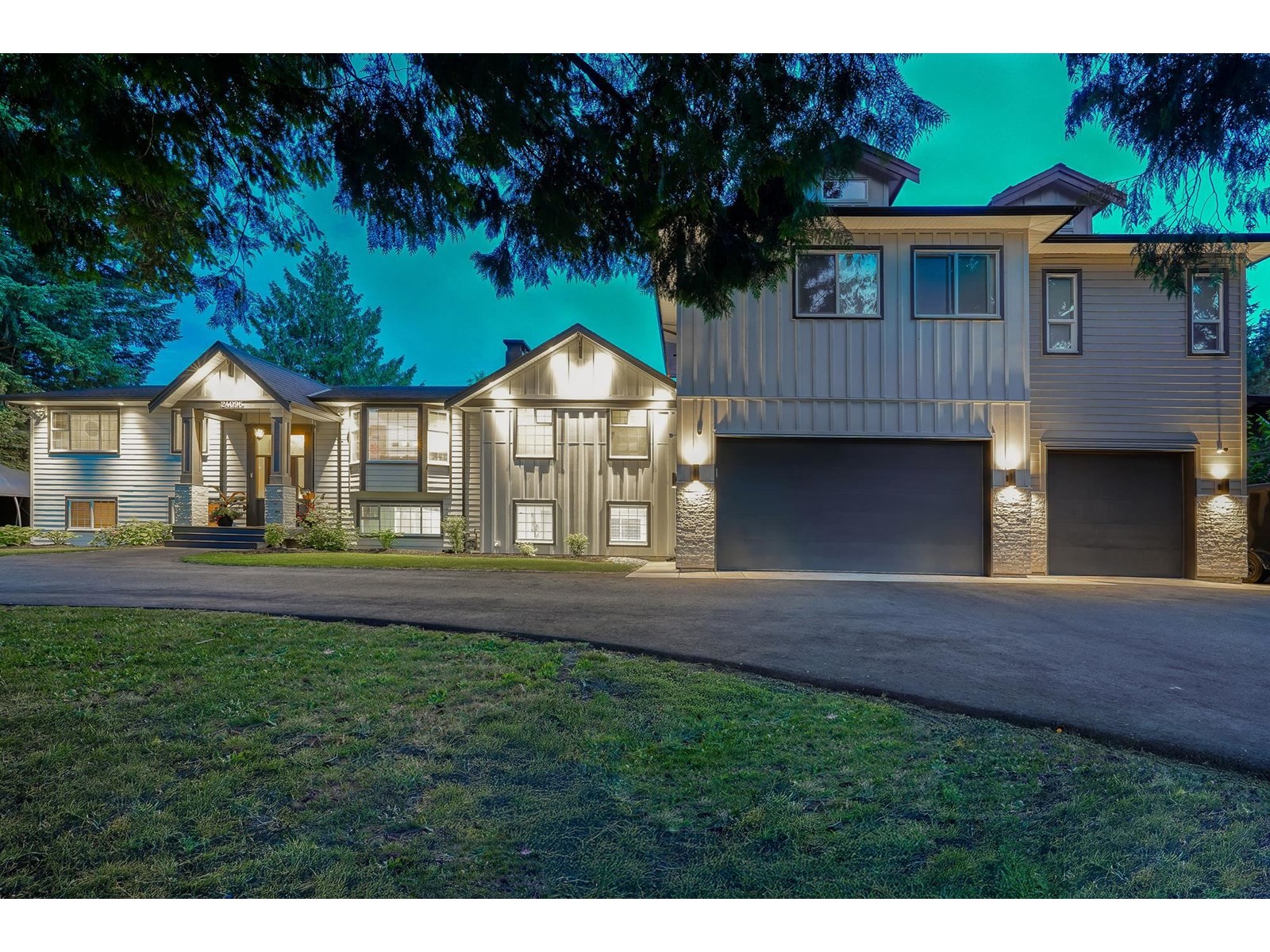 Property at 24096 52 AVENUE image 1