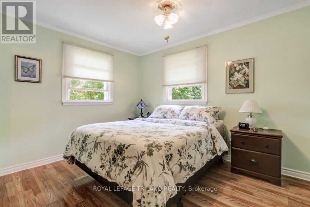 378 Carlow Road, Central Elgin, Ontario  N5L 1B4 - Photo 12 - X12248448