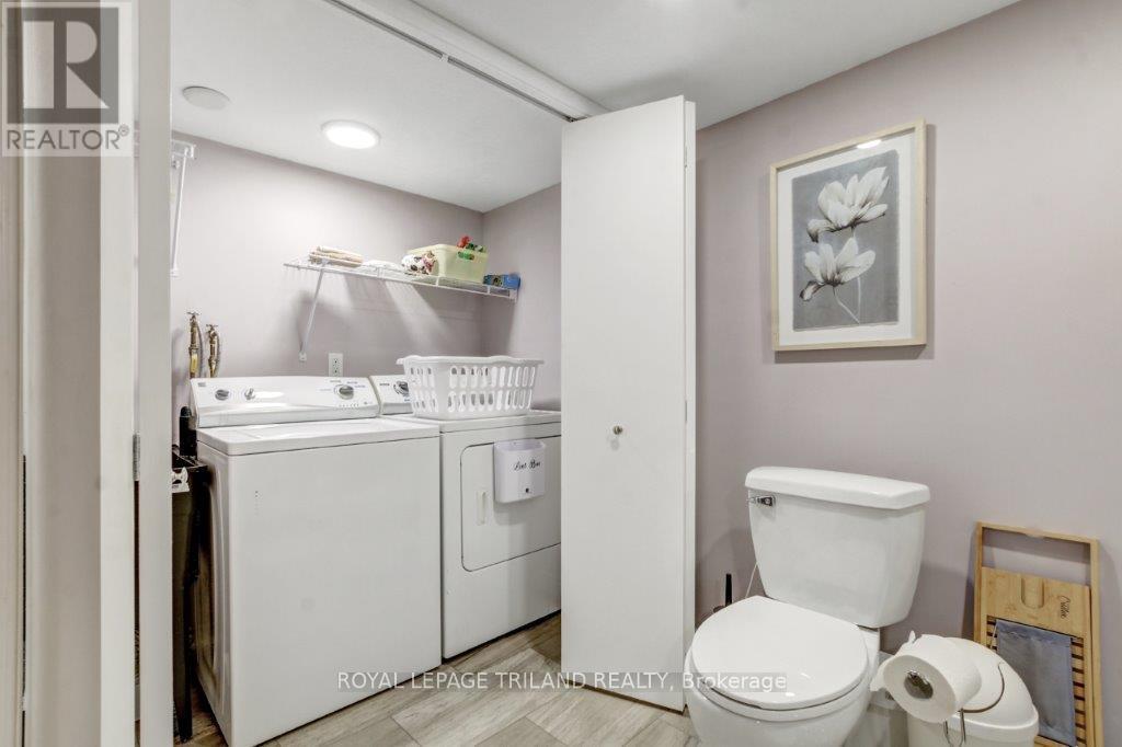378 Carlow Road, Central Elgin, Ontario  N5L 1B4 - Photo 23 - X12248448