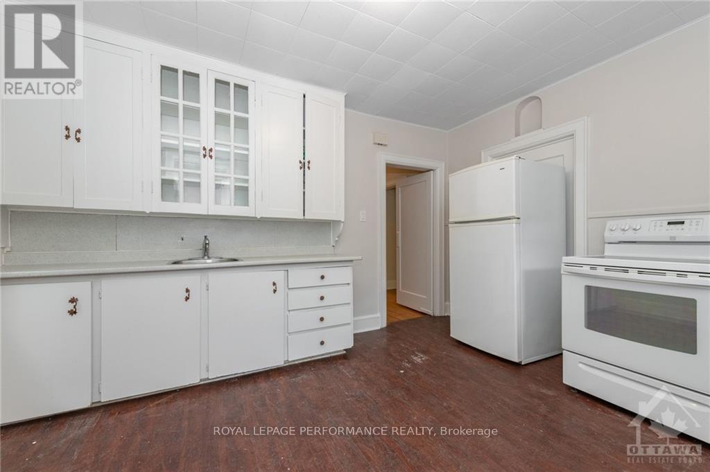 46 St Andrew Street, Ottawa, Ontario  K1N 5E9 - Photo 13 - X12248431