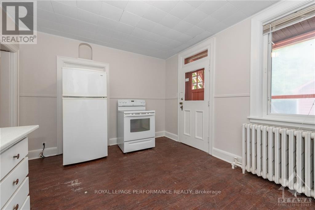 46 St Andrew Street, Ottawa, Ontario  K1N 5E9 - Photo 14 - X12248431