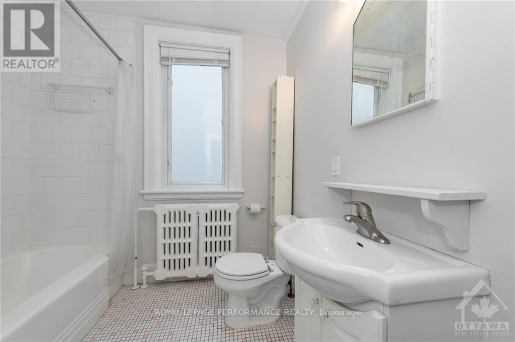 46 St Andrew Street, Ottawa, Ontario  K1N 5E9 - Photo 21 - X12248431