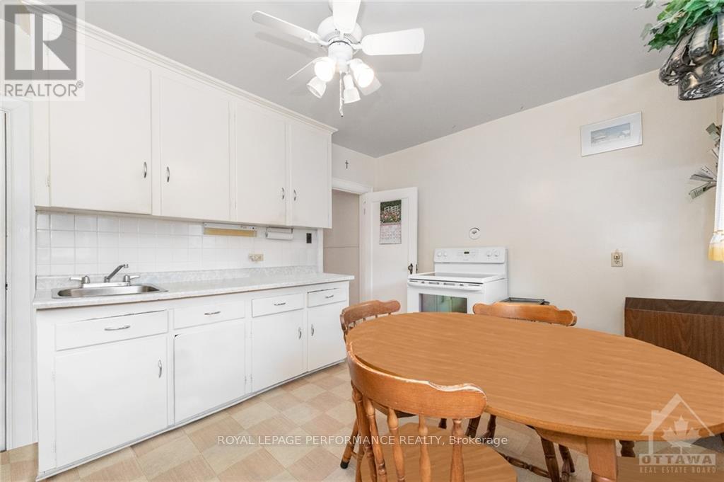 46 St Andrew Street, Ottawa, Ontario  K1N 5E9 - Photo 27 - X12248431