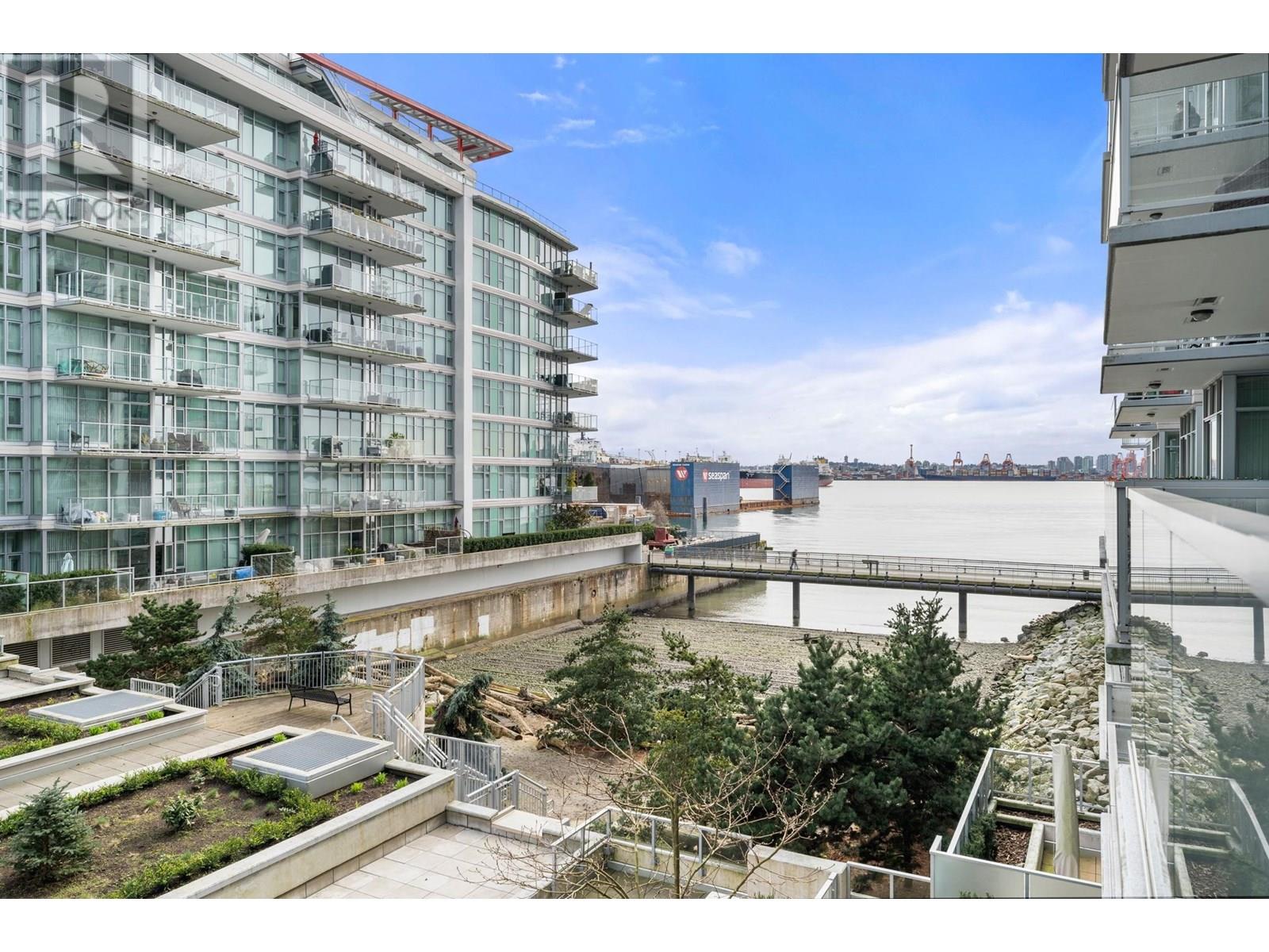 313 175 VICTORY SHIP WAY, north vancouver, British Columbia V7L0G1