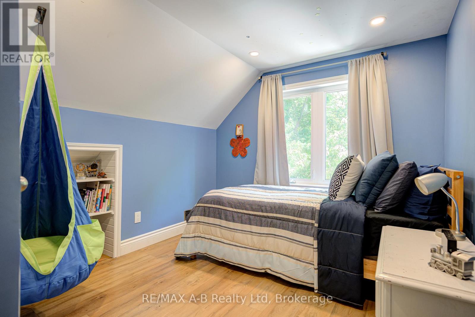 889 Canal Road, Bradford West Gwillimbury, Ontario  L3Z 4C9 - Photo 33 - N12248492