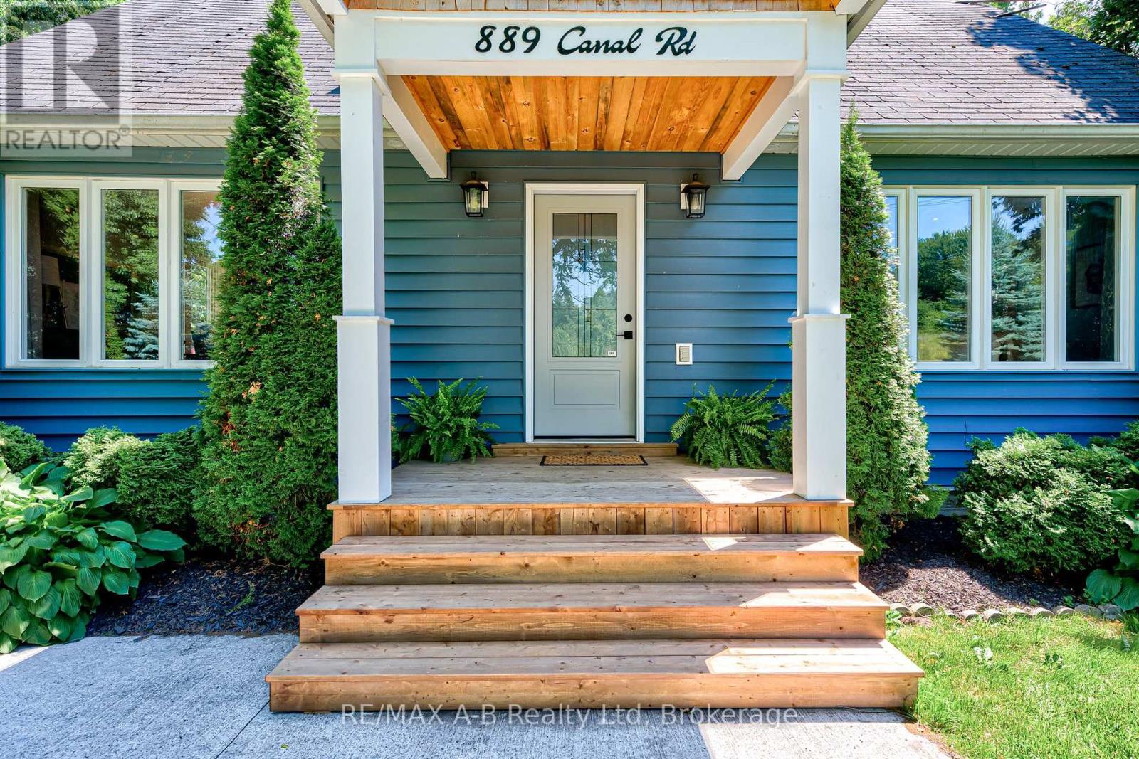 889 Canal Road, Bradford West Gwillimbury, Ontario  L3Z 4C9 - Photo 5 - N12248492
