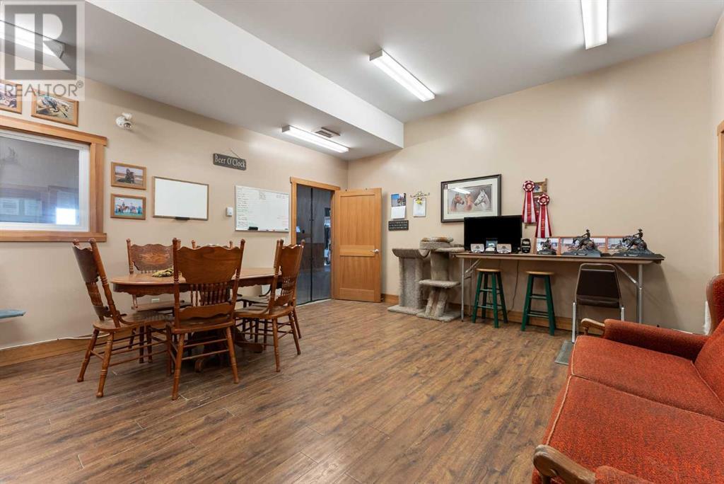 3245 Township Road 292, Rural Mountain View County, Alberta  T0M 1L0 - Photo 27 - A2177825