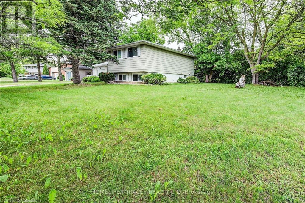 Property at 262 NORTHCREST Place image 5
