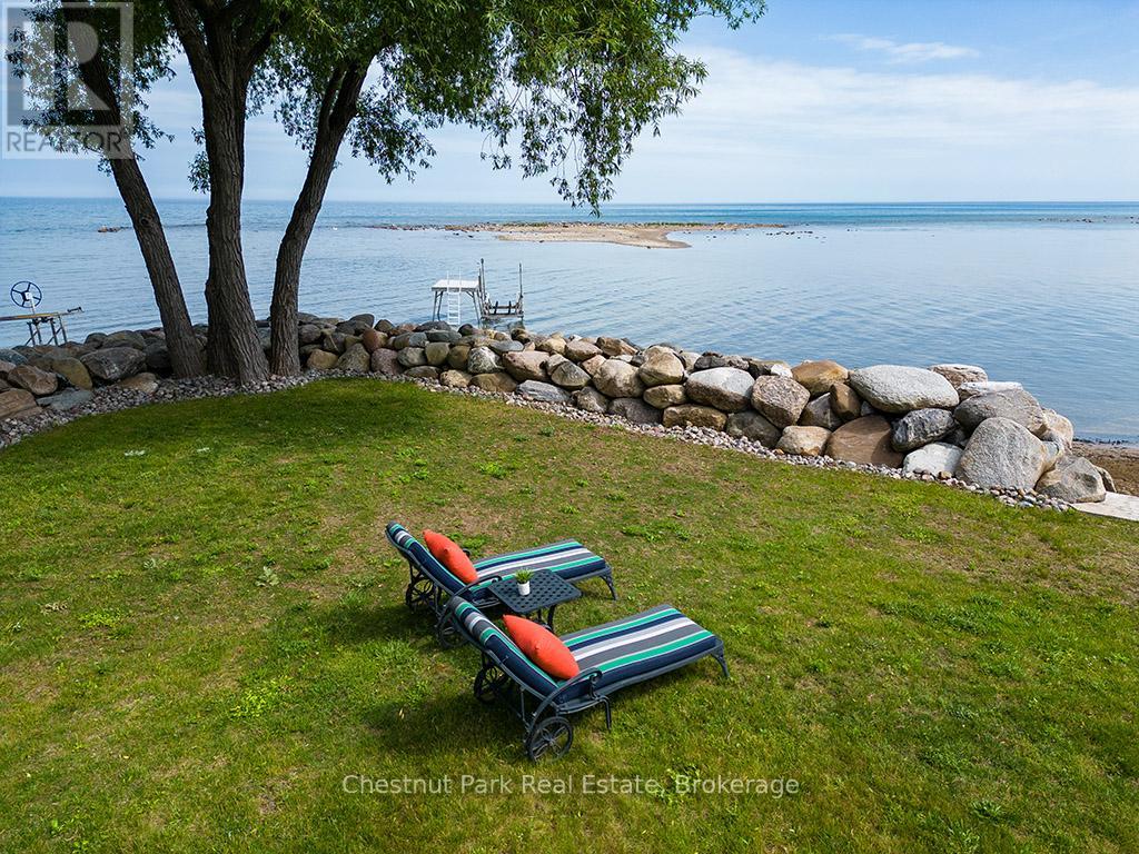 139 Teskey Drive, Blue Mountains, Ontario  N0H 1J0 - Photo 36 - X12245469