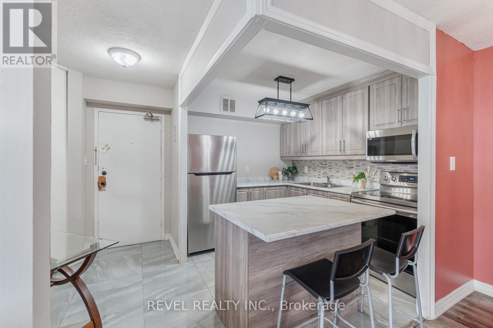 Property at 706 - 330 DIXON ROAD image 1
