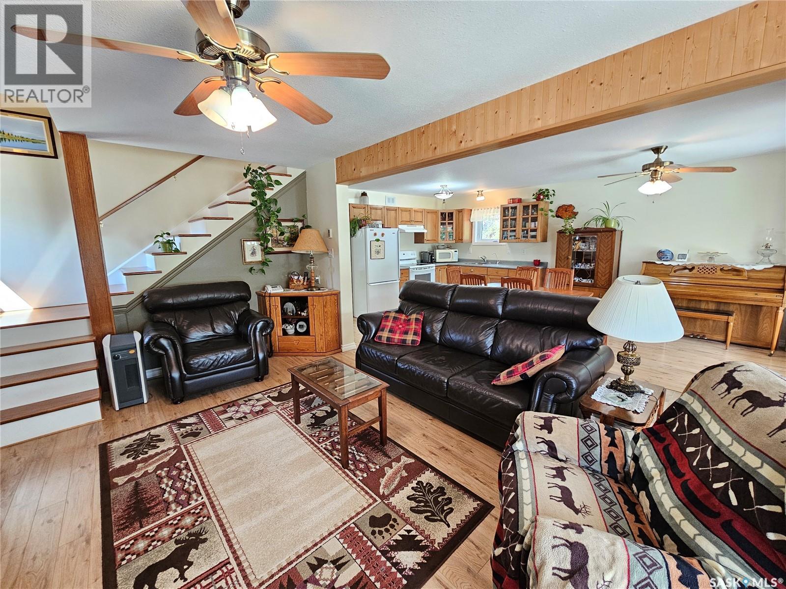 109 Aspen Drive, Meadow Lake Rm No.588, Saskatchewan  S0M 0T0 - Photo 2 - SK010732