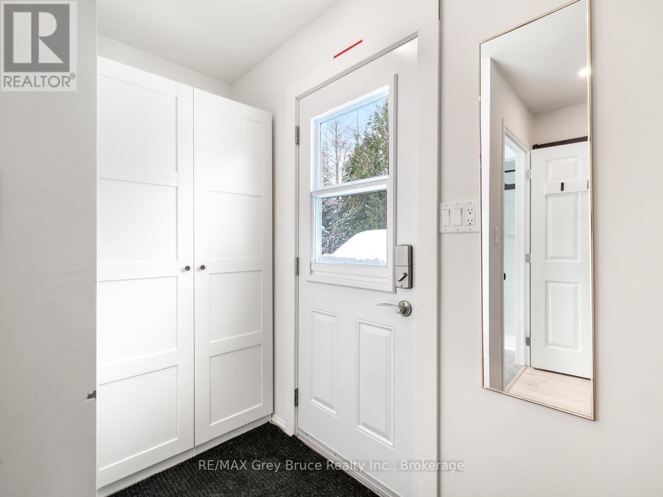 861 Pike Bay Road, Northern Bruce Peninsula, Ontario  N0H 2T0 - Photo 22 - X12248574