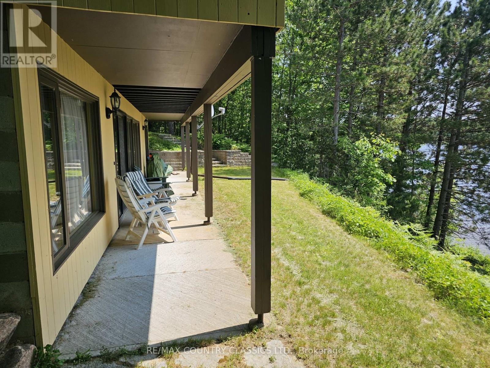192a Blackfish Bay Road, Madawaska Valley, Ontario  K0J 1B0 - Photo 4 - X12248558