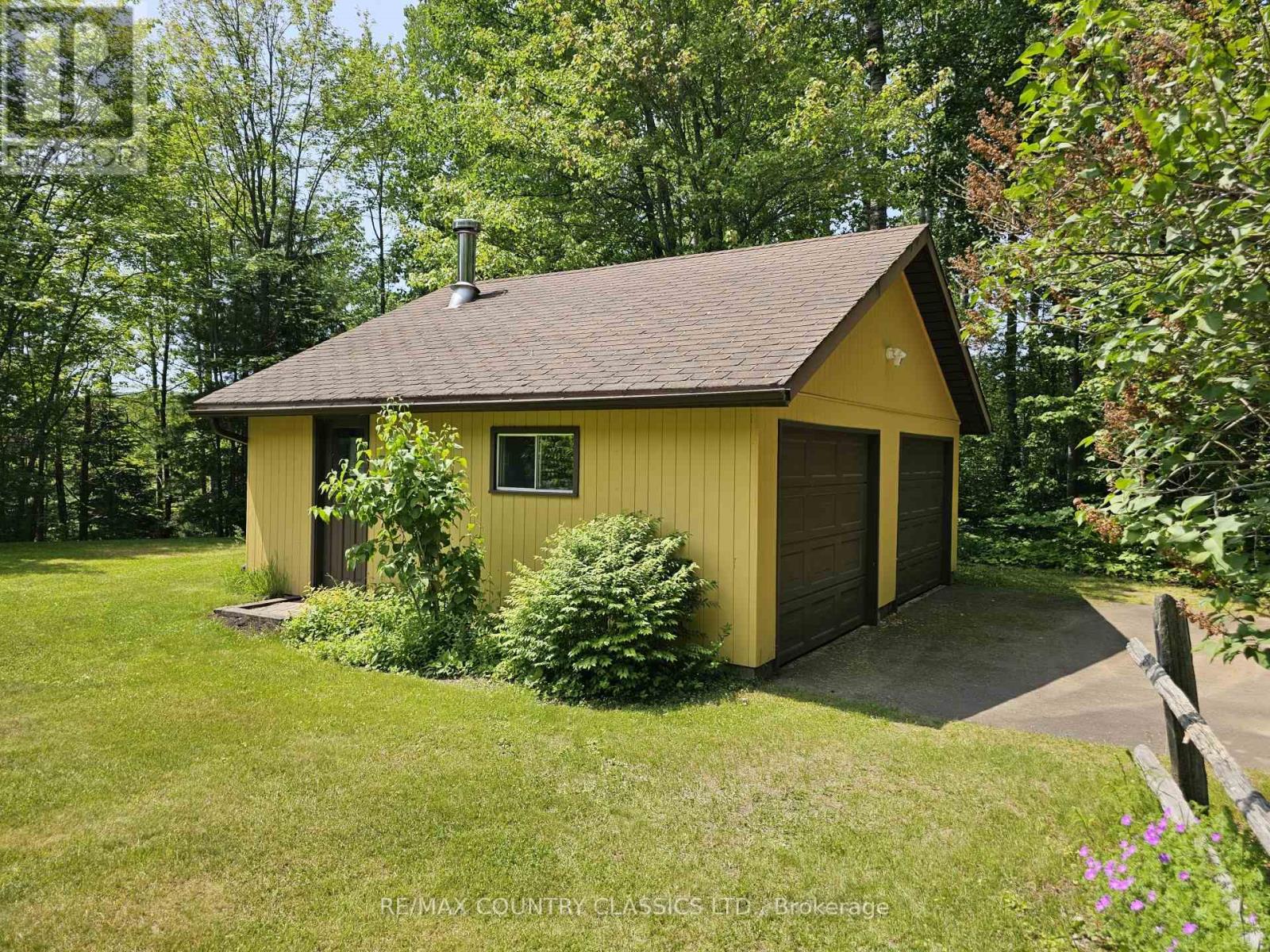192a Blackfish Bay Road, Madawaska Valley, Ontario  K0J 1B0 - Photo 9 - X12248558