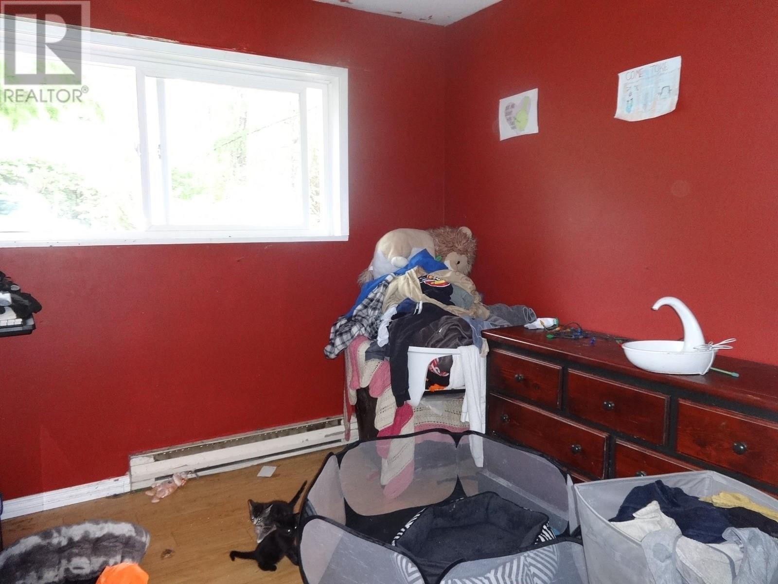 8161 Westwood Road, Halfmoon Bay, British Columbia  V7Z 1A8 - Photo 13 - R3020612