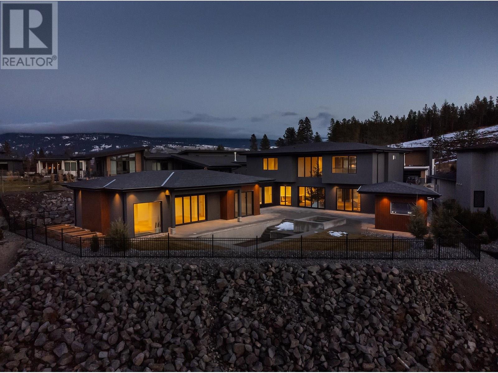 Property at 10248 Beacon Hill Drive image 5