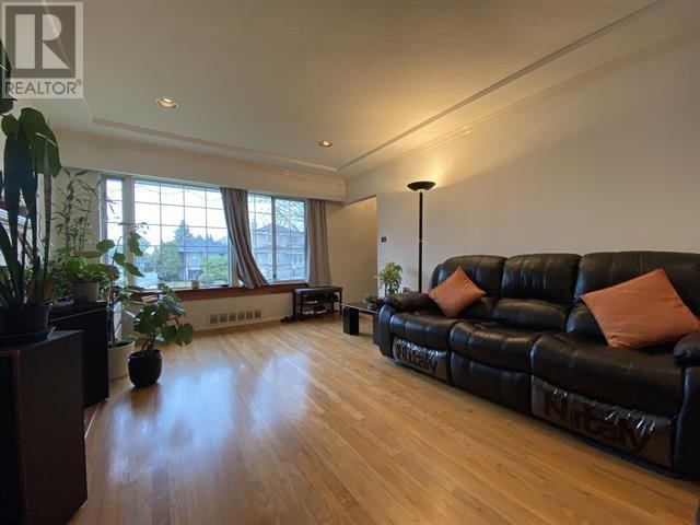 6828 Inverness Street, Vancouver, British Columbia  V5X 4G2 - Photo 4 - R3020184