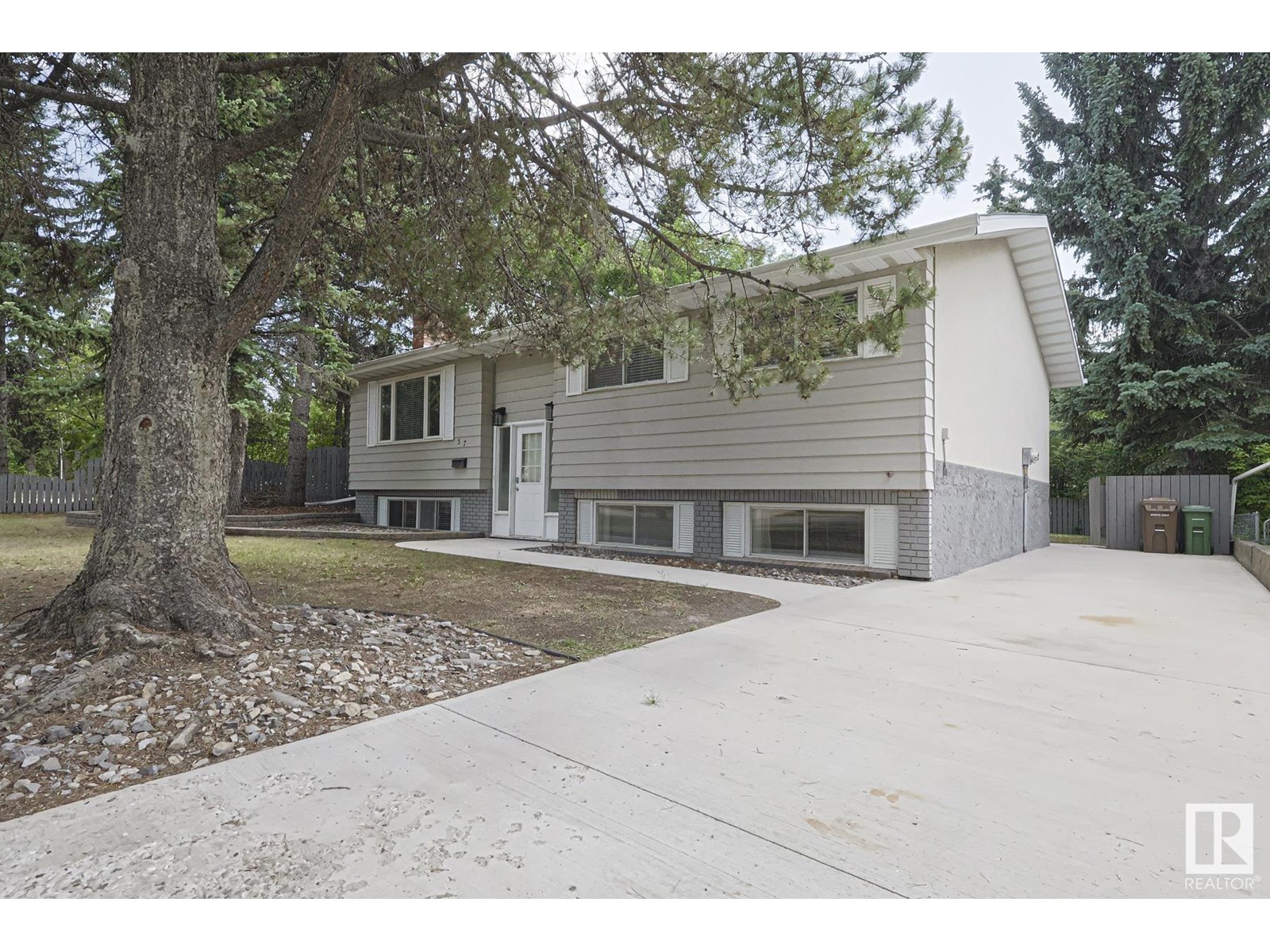 Property at 57 BRUNSWICK CR image 4