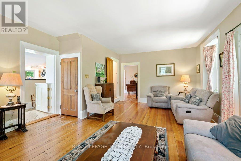 10095 Shaw Road, North Dundas, Ontario  K0E 1S0 - Photo 7 - X12248609