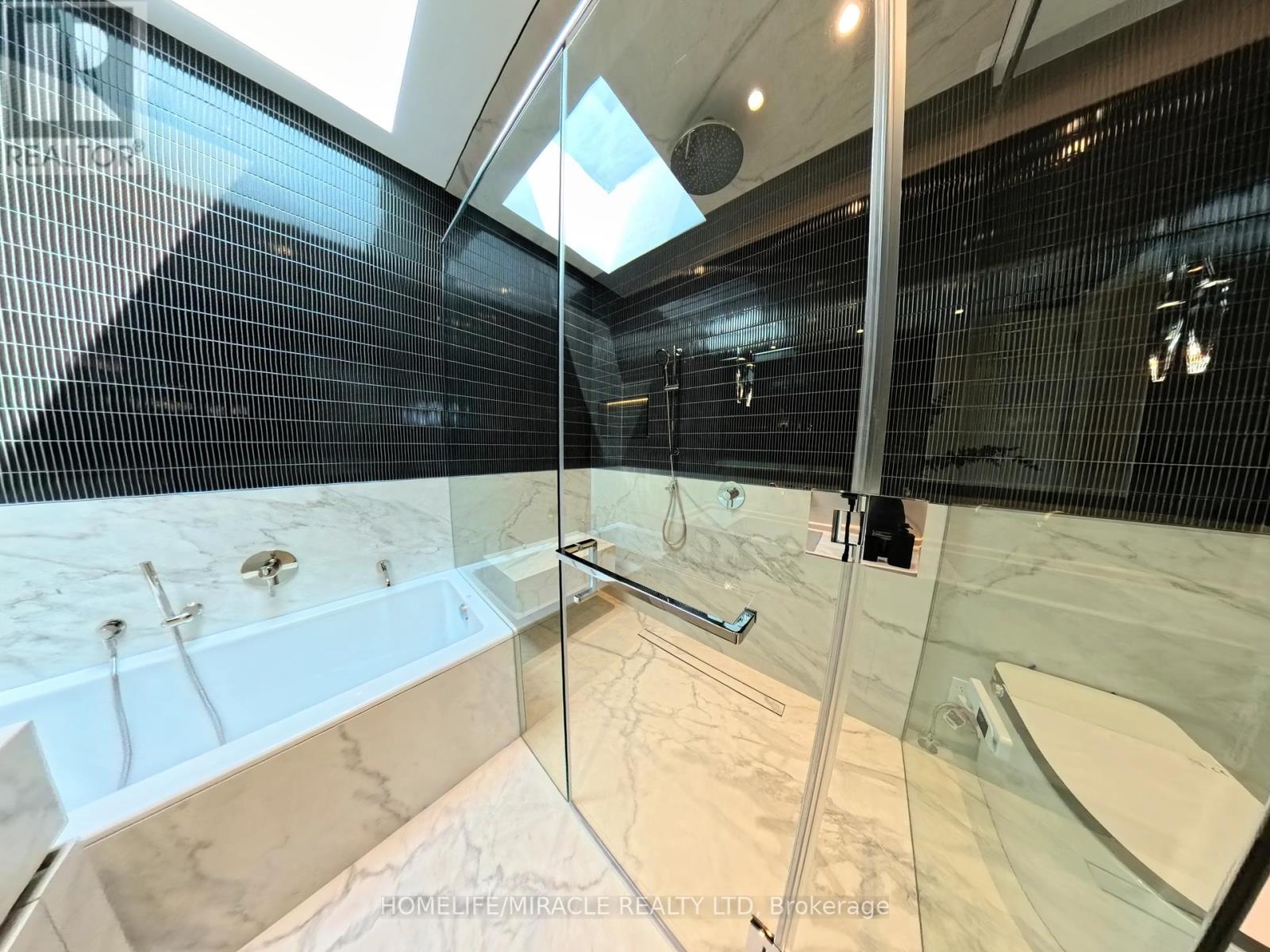 167 Church Avenue, Toronto, Ontario  M2N 4G4 - Photo 14 - C12248593