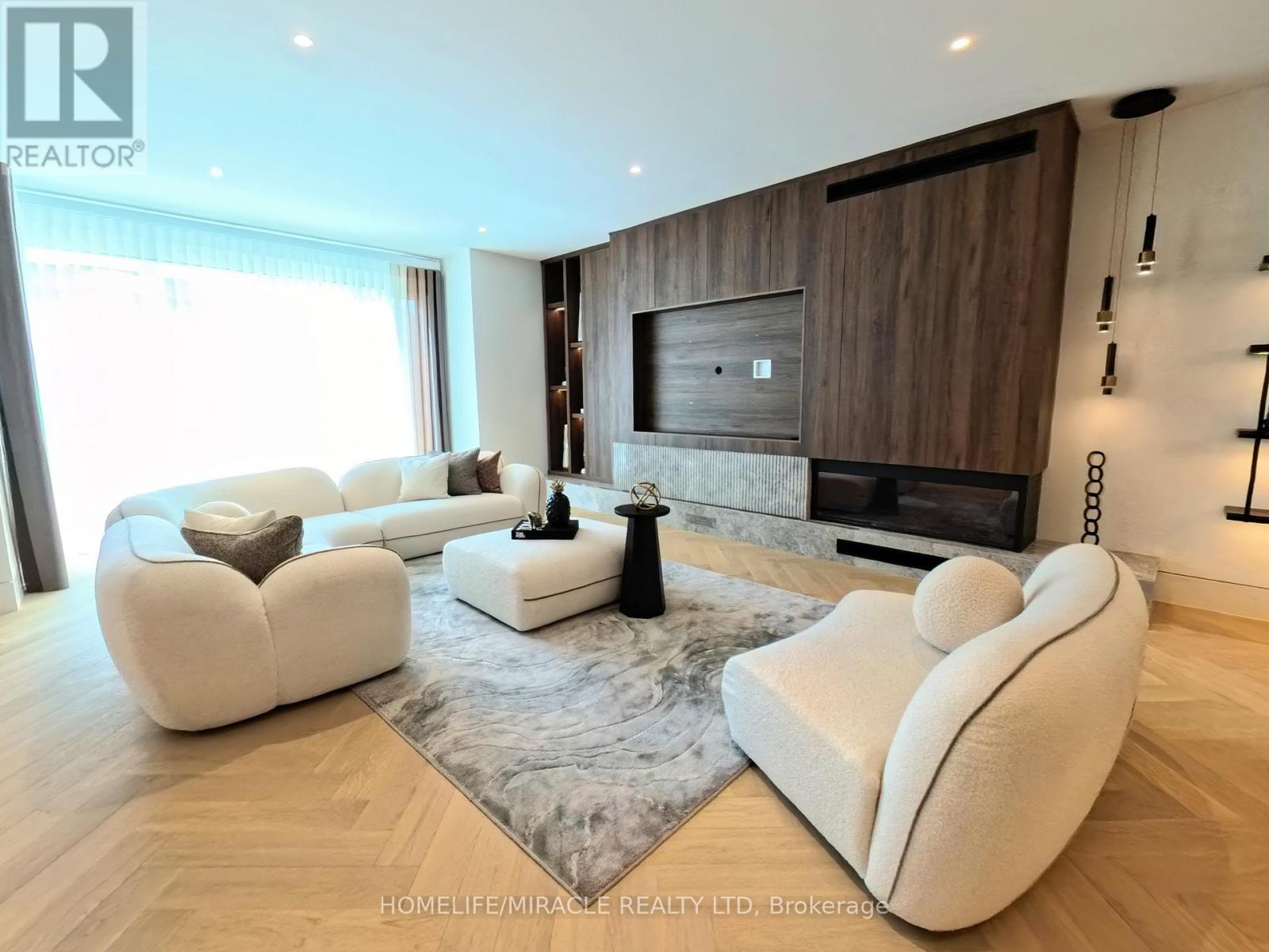 167 Church Avenue, Toronto, Ontario  M2N 4G4 - Photo 5 - C12248593