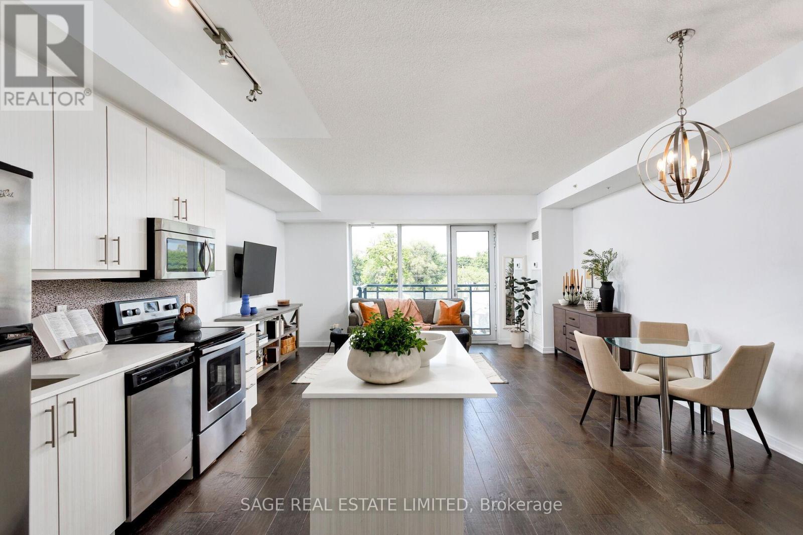 401 - 760 The Queensway, Toronto, Ontario  M8Z 0E1 - Photo 17 - W12248602