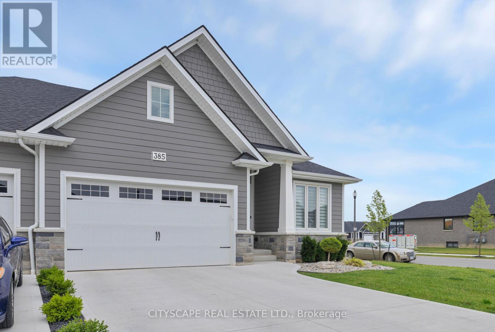 Property at 385 MATESE STREET image 2