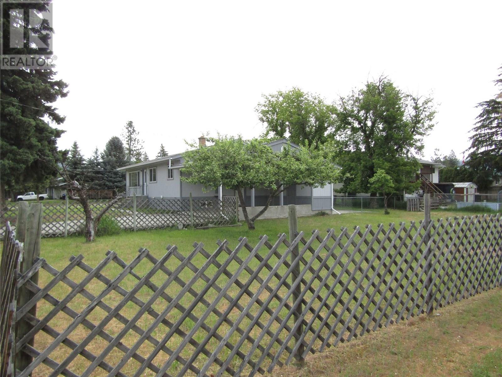 1822 66 Avenue, Grand Forks, British Columbia  V0H 1H2 - Photo 7 - 10353948