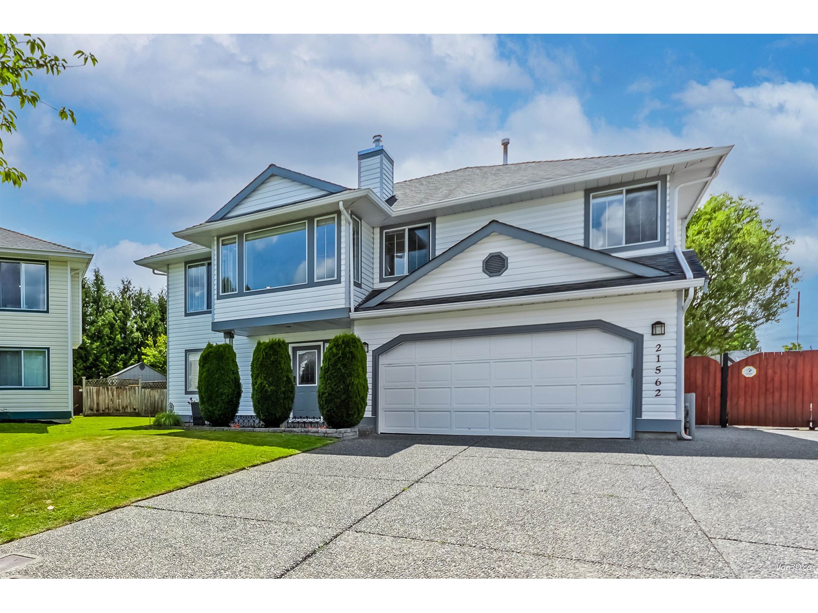 Property at 21562 51 AVENUE image 1