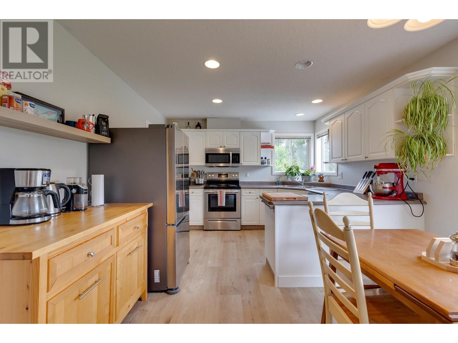 Property at 5581 HEYER ROAD image 4
