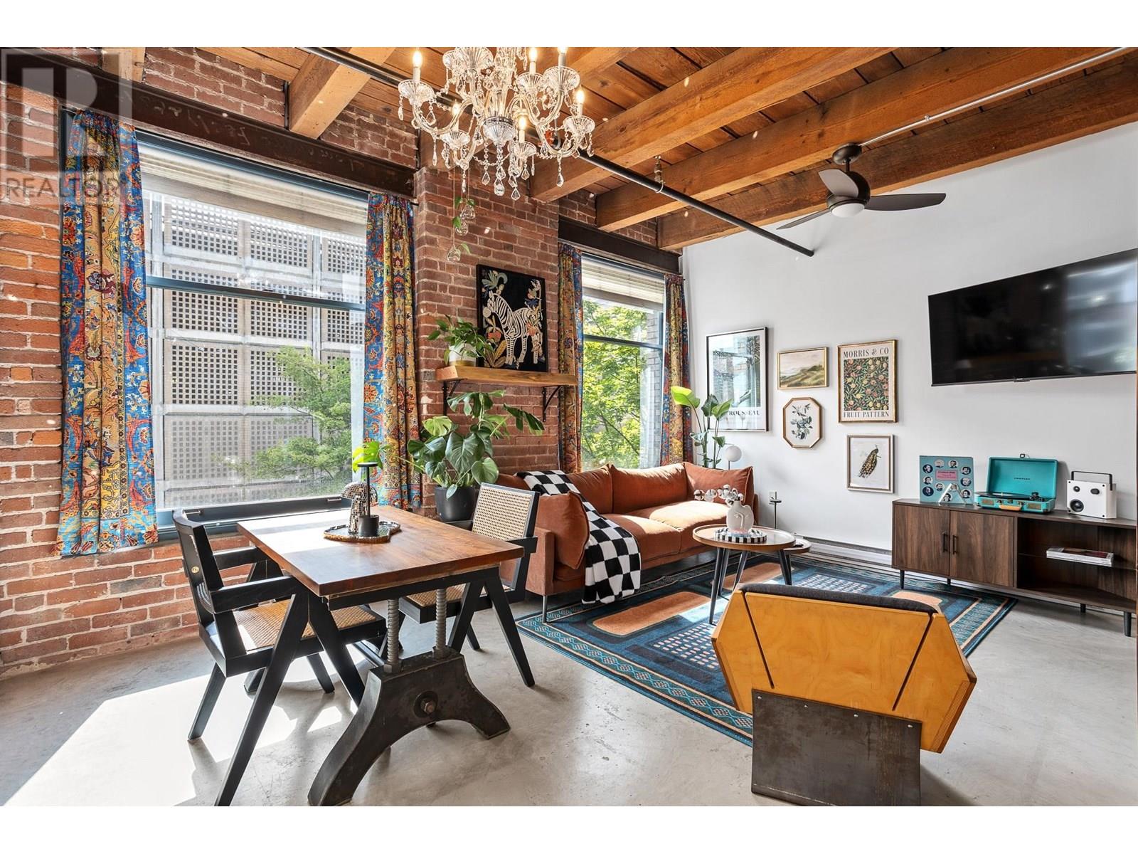 310 55 E CORDOVA STREET, vancouver, British Columbia V6A0A5