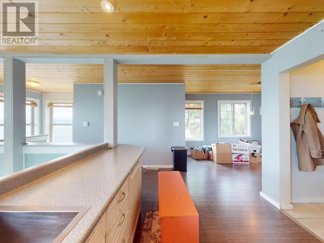 3431 Atrevida Road, Powell River, British Columbia   - Photo 15 - 19079