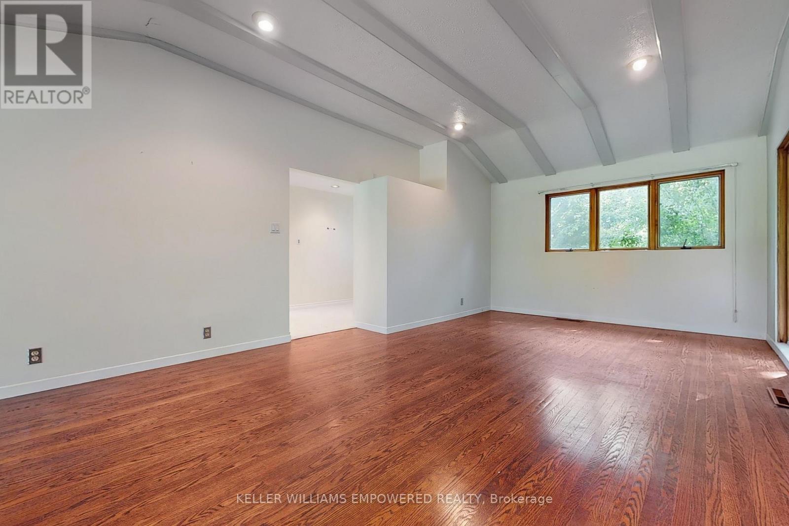 16 Bayview Park Lane, Richmond Hill, Ontario  L4E 4K7 - Photo 11 - N12248627
