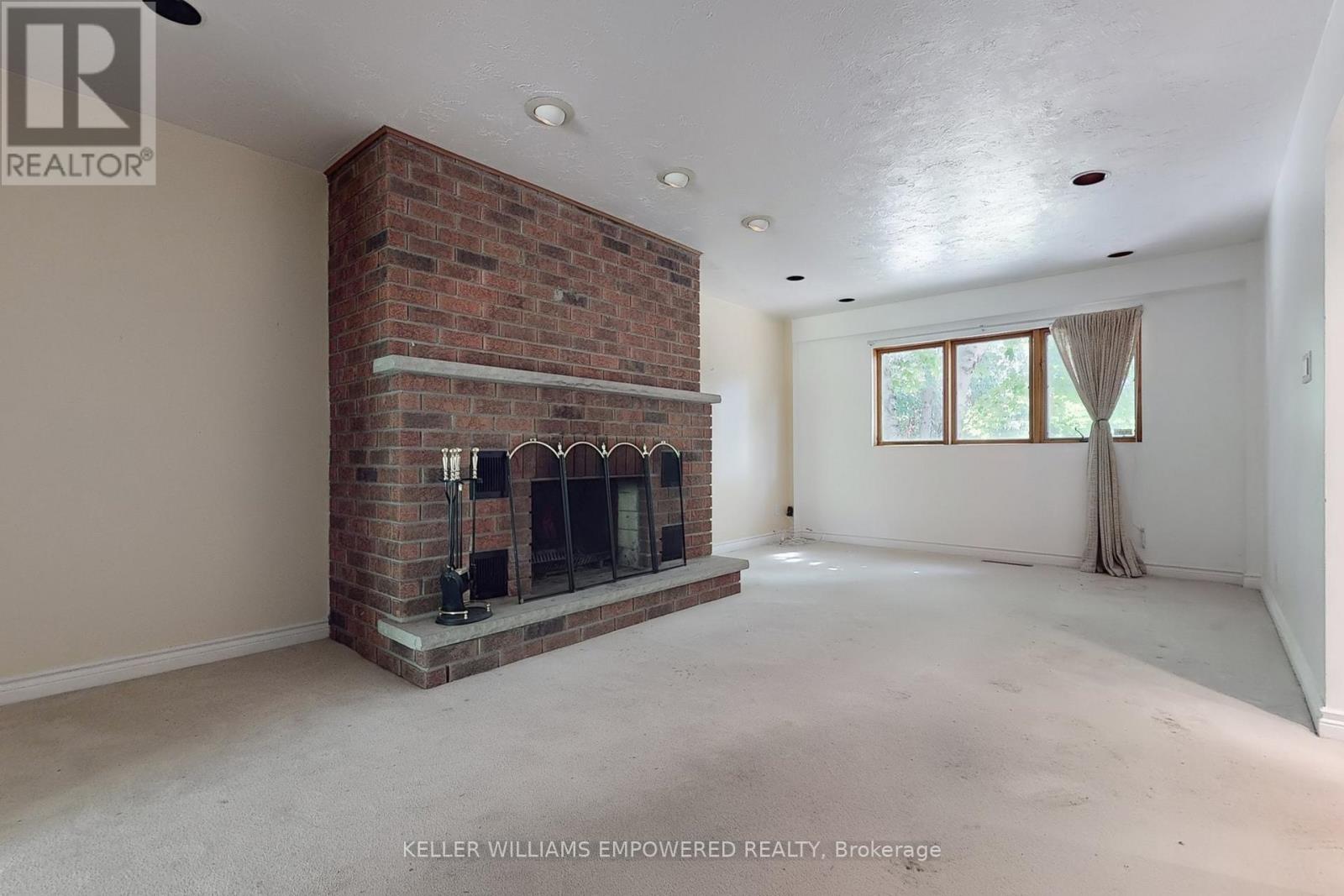 16 Bayview Park Lane, Richmond Hill, Ontario  L4E 4K7 - Photo 17 - N12248627