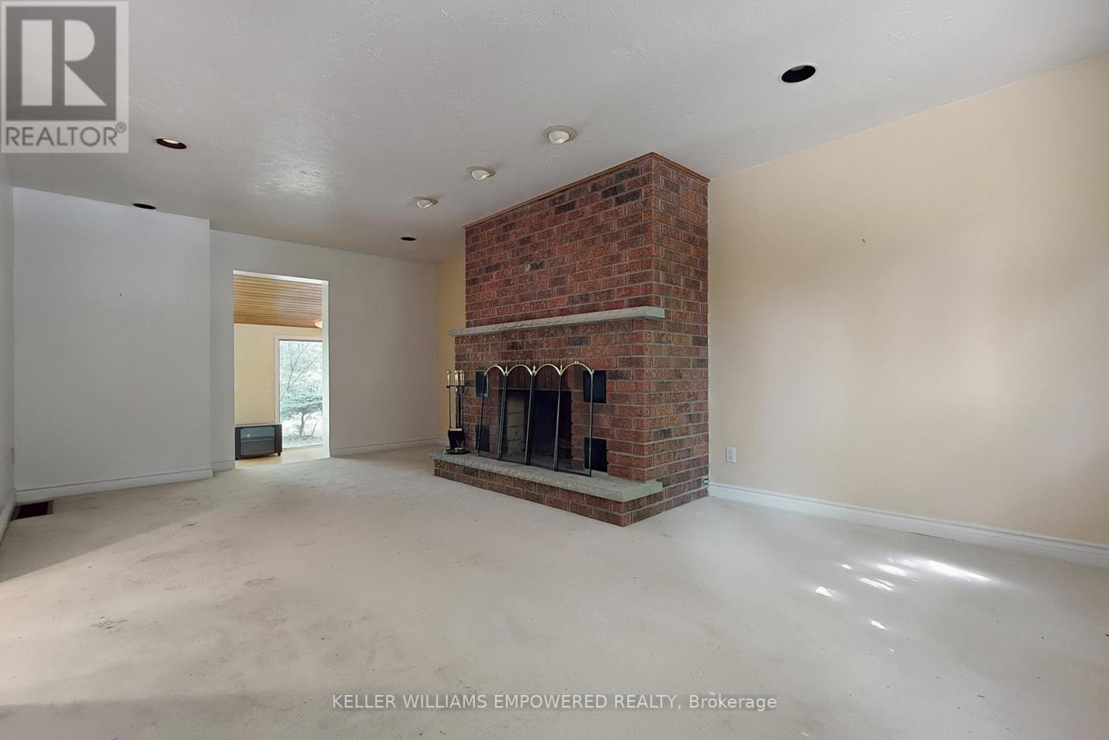16 Bayview Park Lane, Richmond Hill, Ontario  L4E 4K7 - Photo 18 - N12248627
