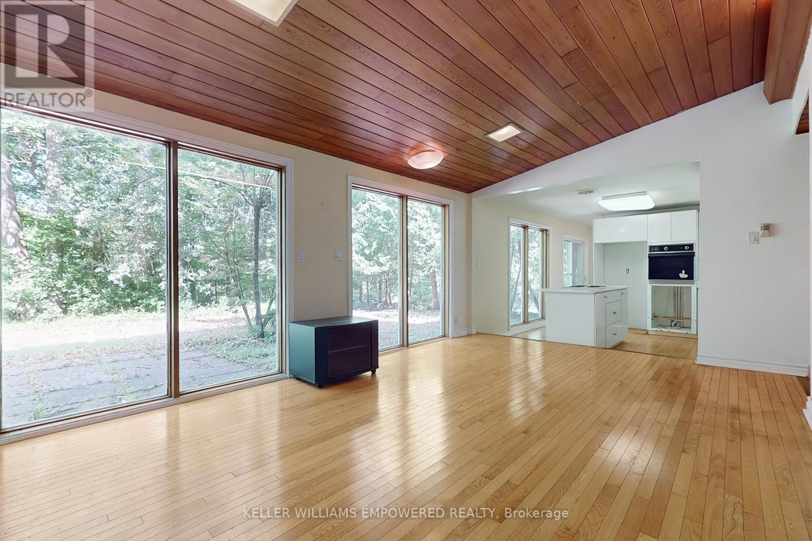 16 Bayview Park Lane, Richmond Hill, Ontario  L4E 4K7 - Photo 22 - N12248627