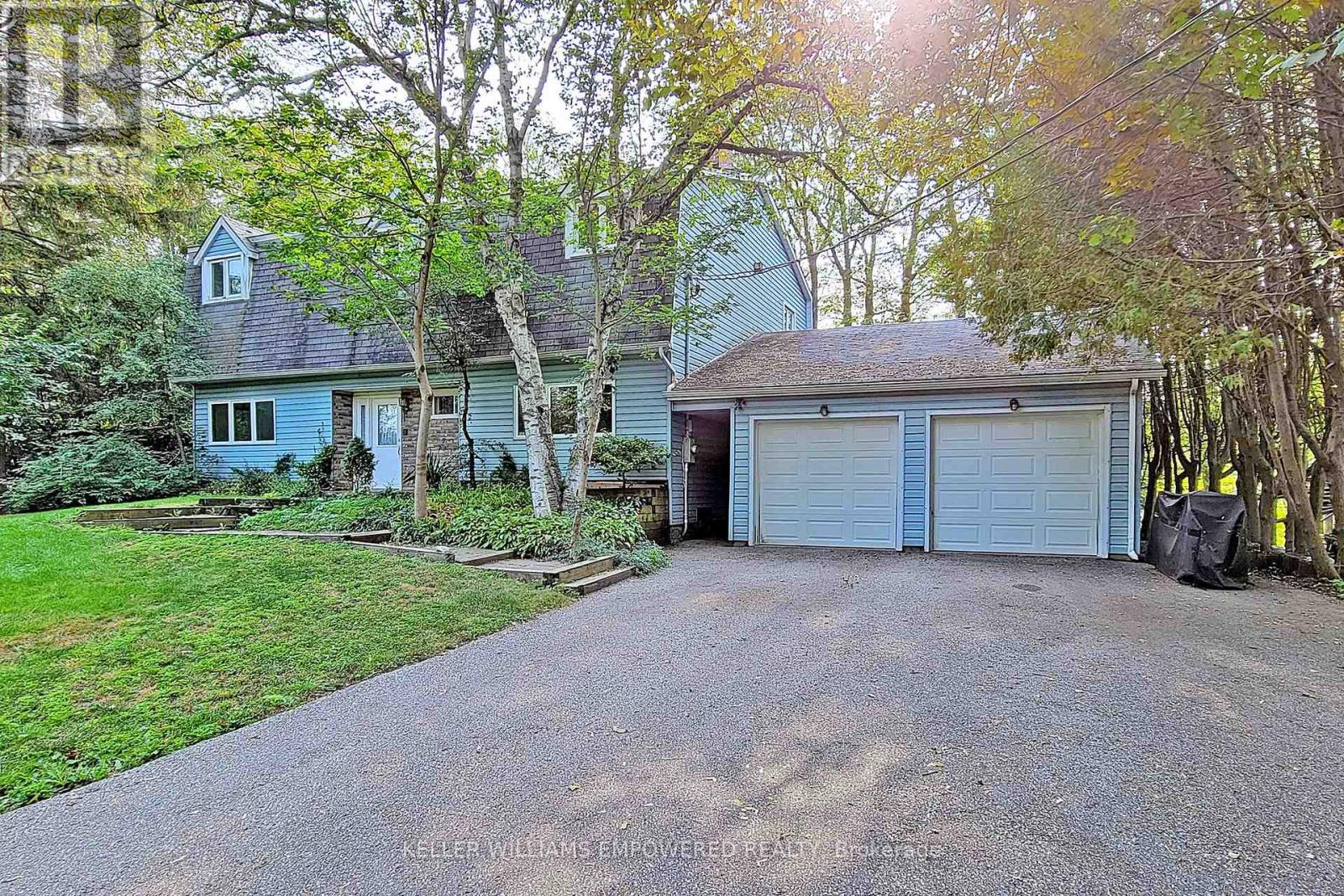 16 Bayview Park Lane, Richmond Hill, Ontario  L4E 4K7 - Photo 7 - N12248627