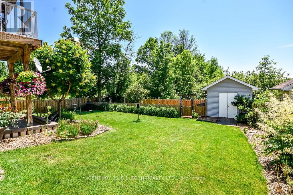 Property at 69 DONLANDS COURT image 3