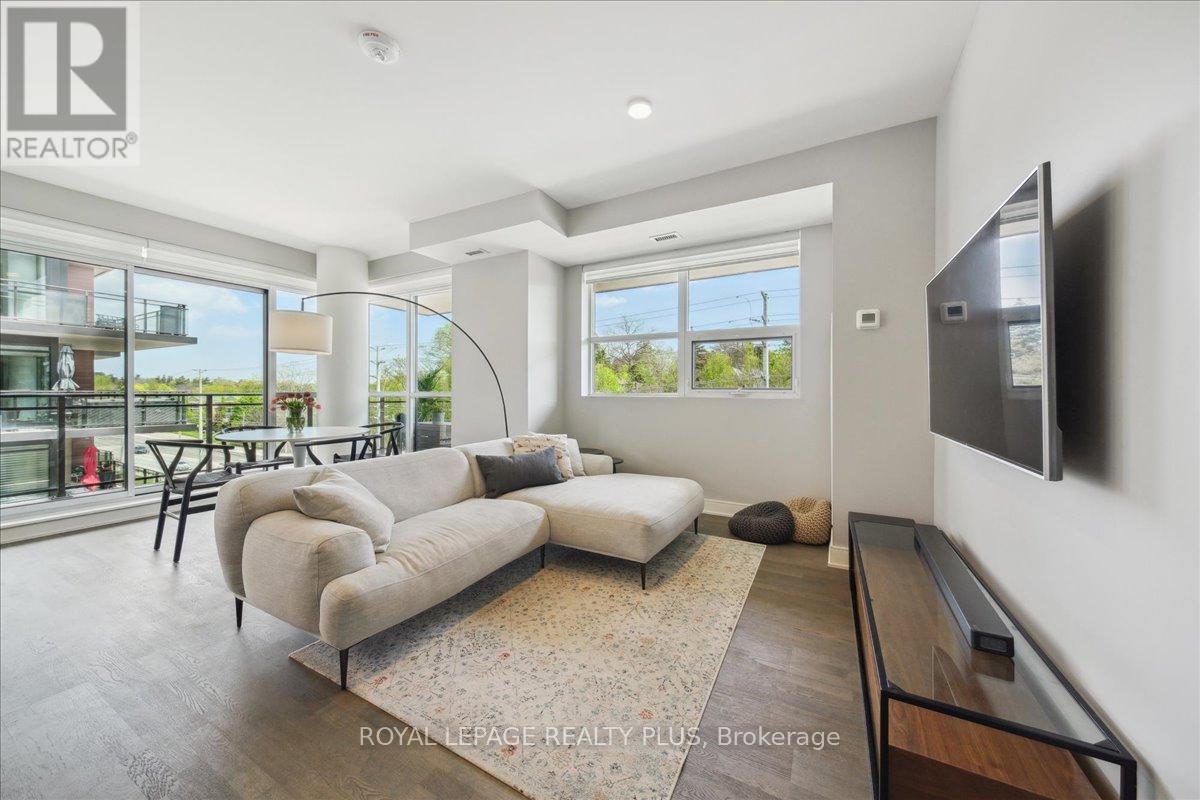 Property at 348 - 1575 LAKESHORE ROAD W image 4