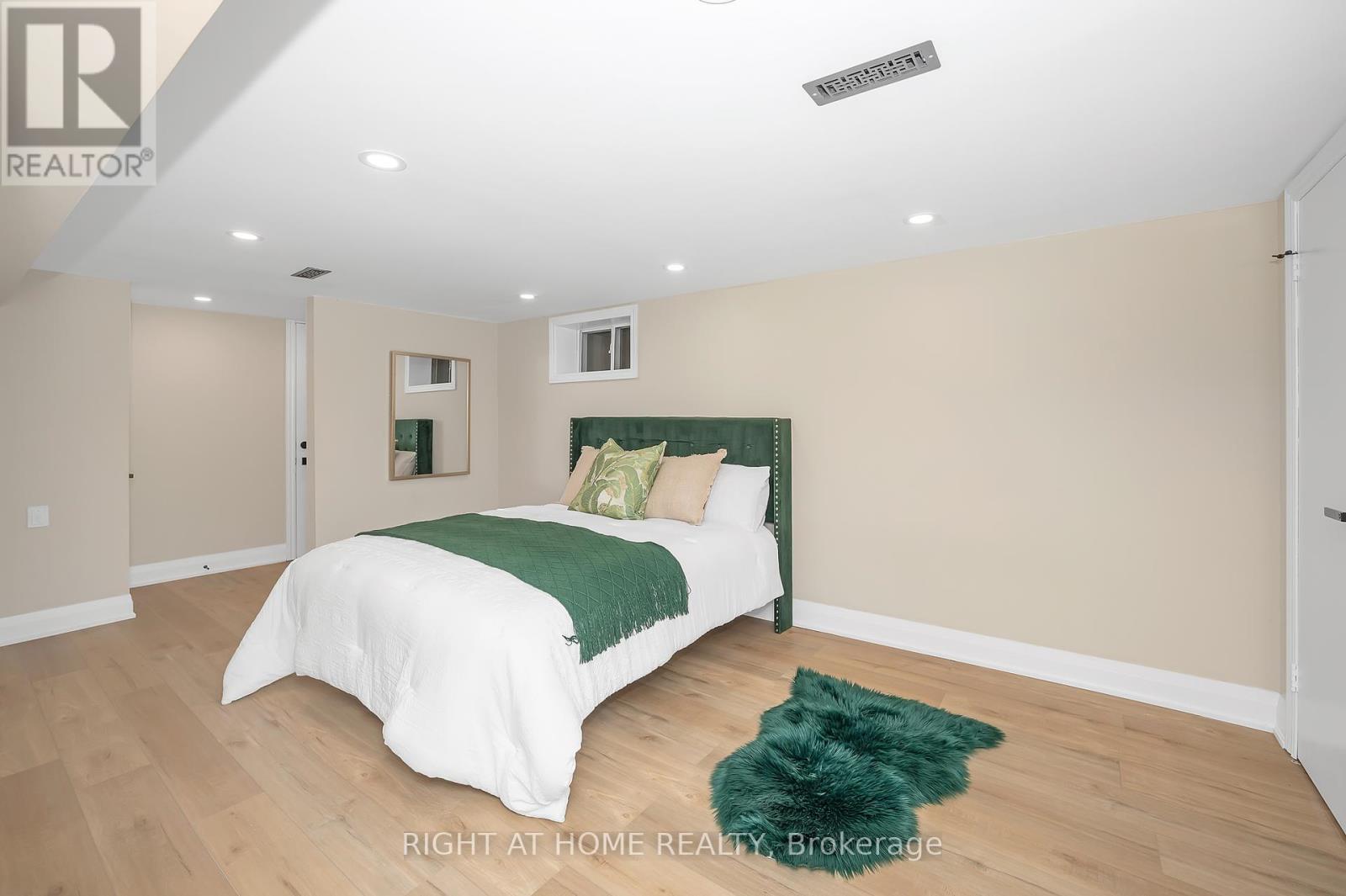 98 Birch Avenue, Hamilton, Ontario  L8L 6H7 - Photo 16 - X12248663