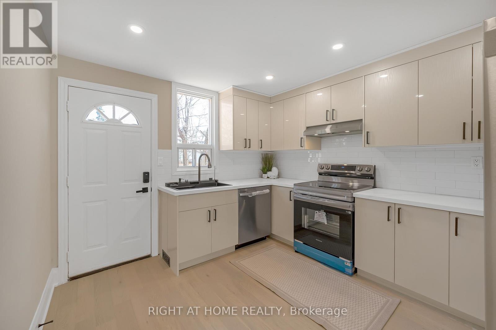 98 Birch Avenue, Hamilton, Ontario  L8L 6H7 - Photo 39 - X12248663