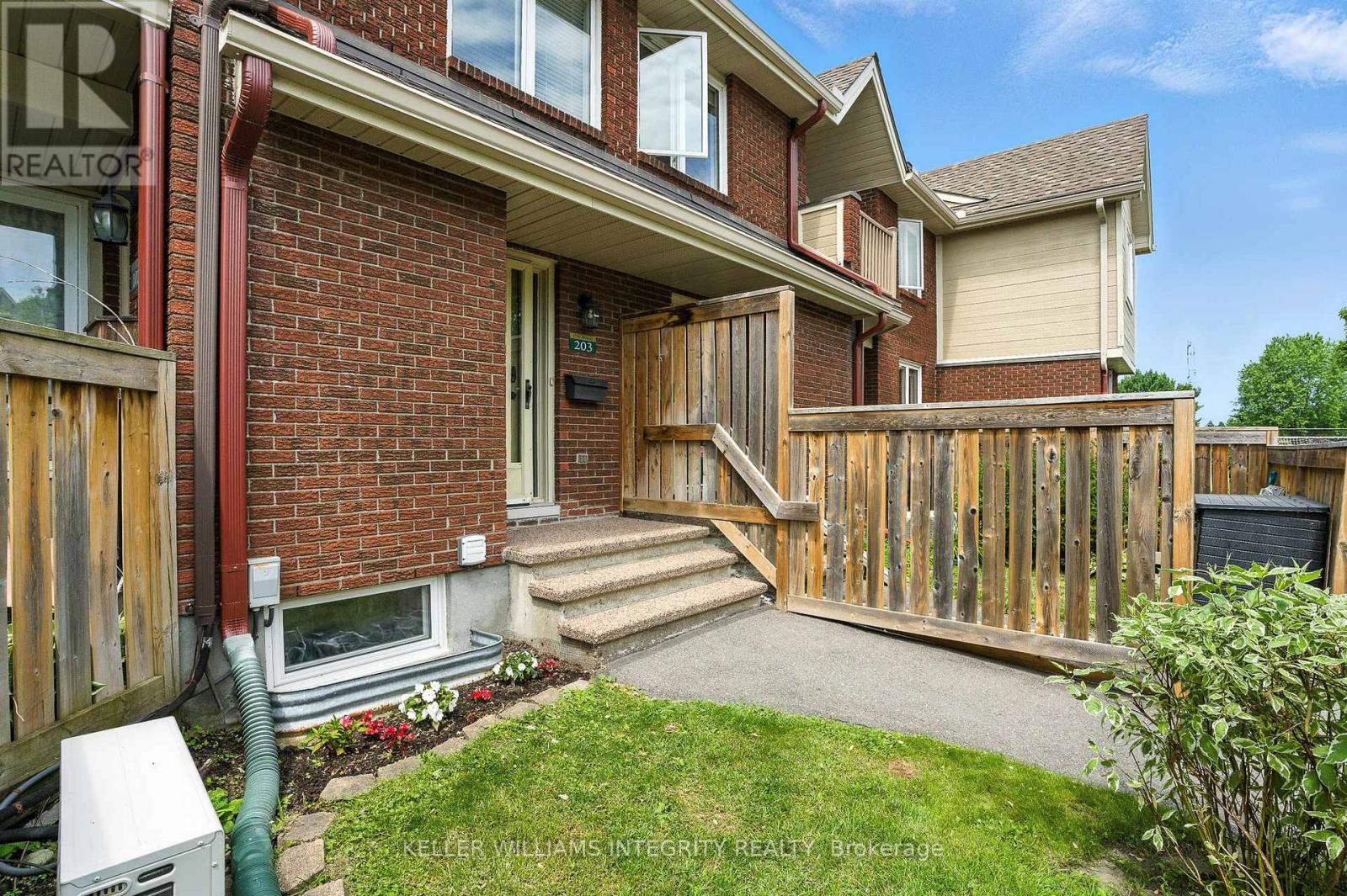 Property at 203 - 1750 MARSALA CRESCENT image 4