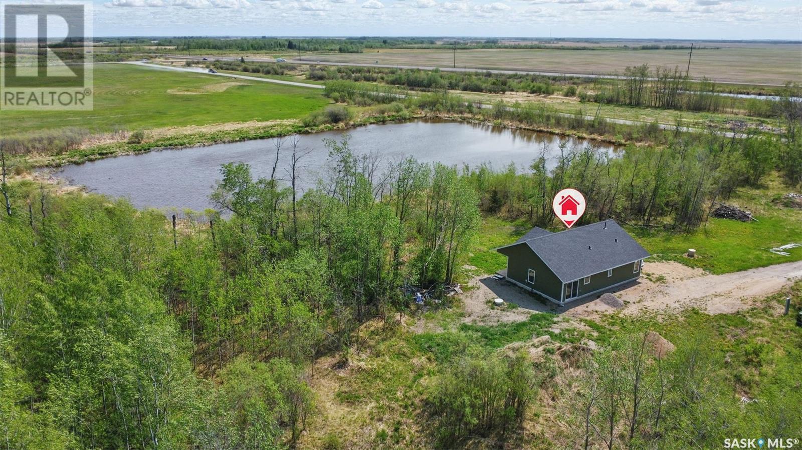 Christian Acreage 304 Railway Avenue, Meath Park, Saskatchewan  S0J 1T0 - Photo 3 - SK010937