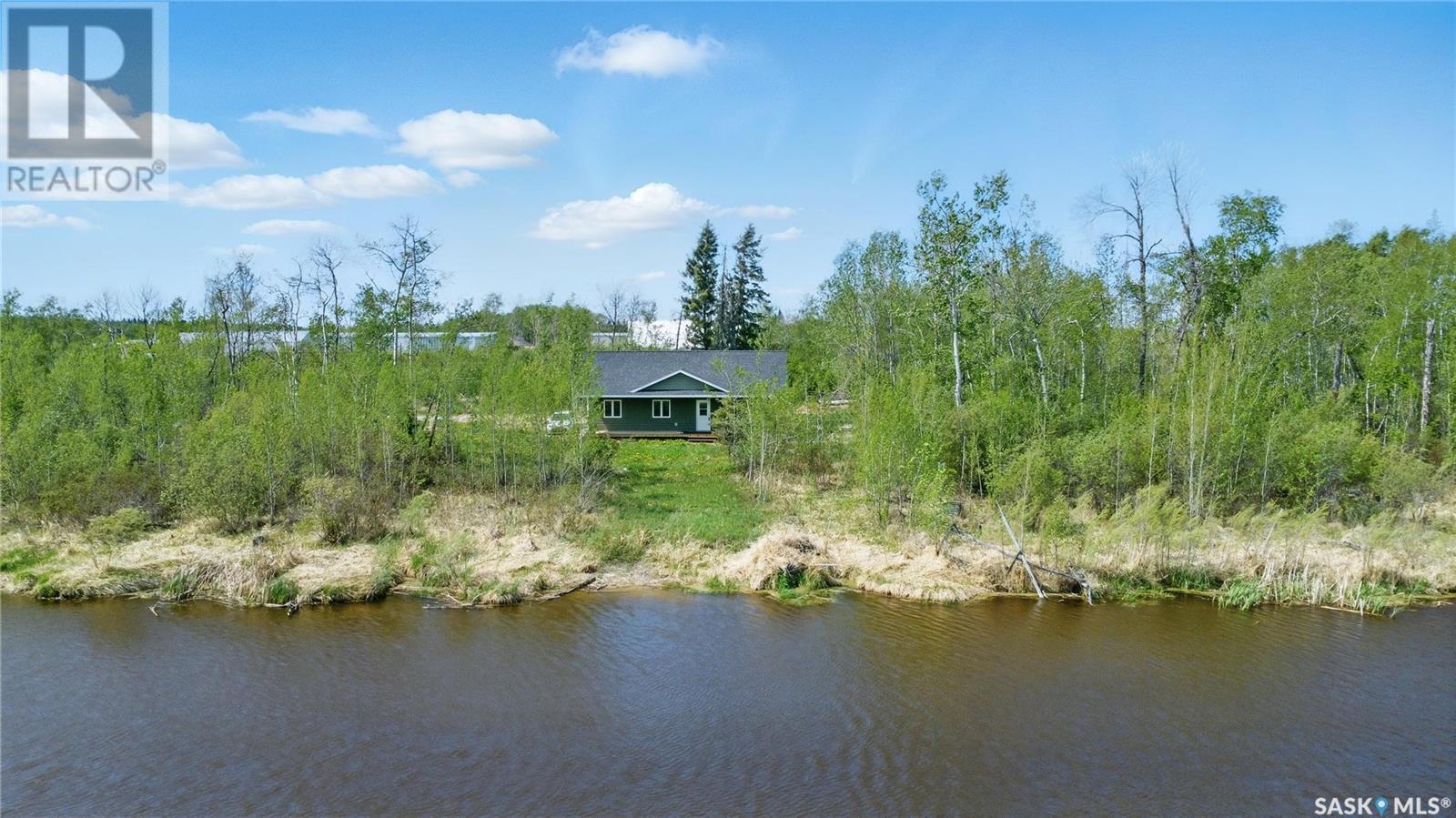Christian Acreage 304 Railway Avenue, Meath Park, Saskatchewan  S0J 1T0 - Photo 4 - SK010937