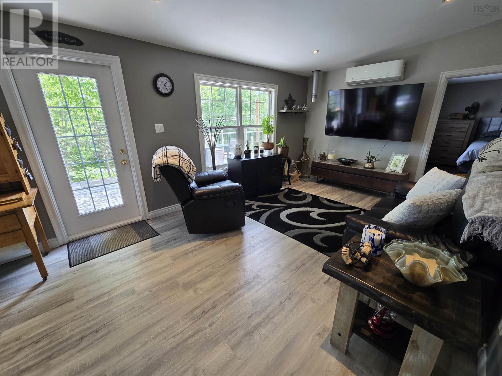 21 Macgillivery Lane, North Side East Bay, Nova Scotia  B1J 1H5 - Photo 3 - 202515894