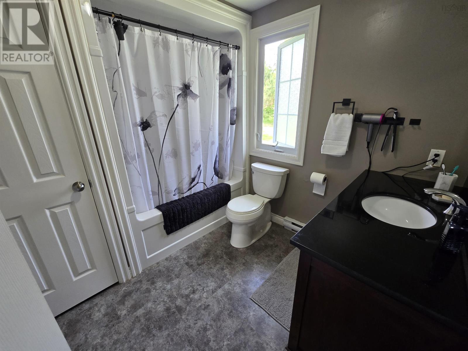 21 Macgillivery Lane, North Side East Bay, Nova Scotia  B1J 1H5 - Photo 6 - 202515894